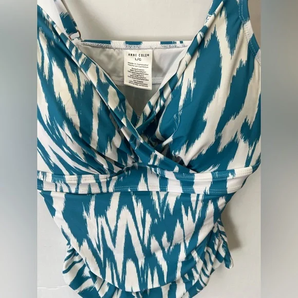 ANNE COLE TEAL & WHITE SIZE LARGE PATTERNED TANKINI PADDED WITH UNDERWIRES. NWOT - Picture 2 of 8